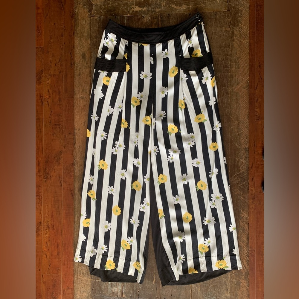 Elevenses Anthropologie Black Daisy Striped Pants